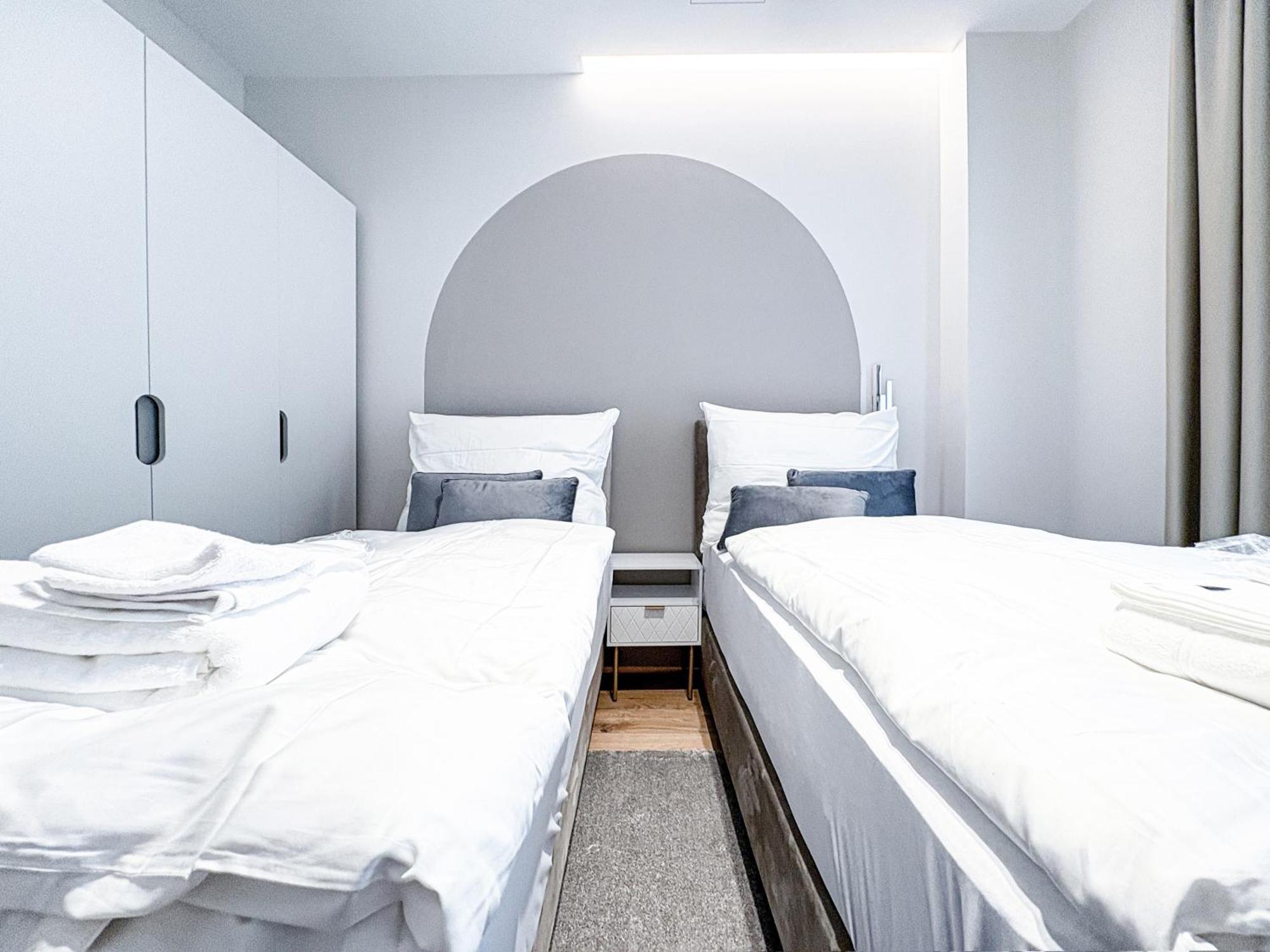 Charming - With Aircondition! Apartment *